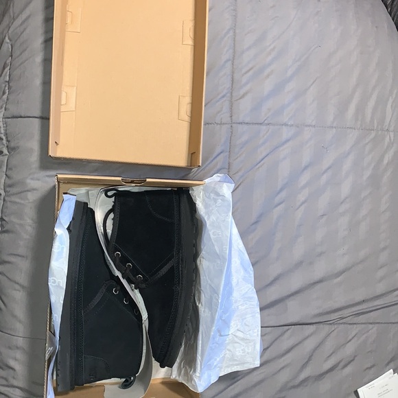 All black Ugg’s boots - Picture 2 of 7